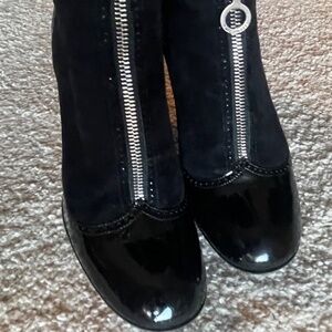 ANKLE BOOTS